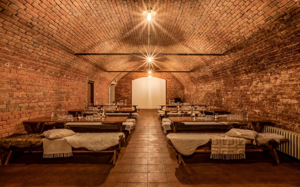 Wellness & Wine Hotel VOLARIK - Sklep Volarik