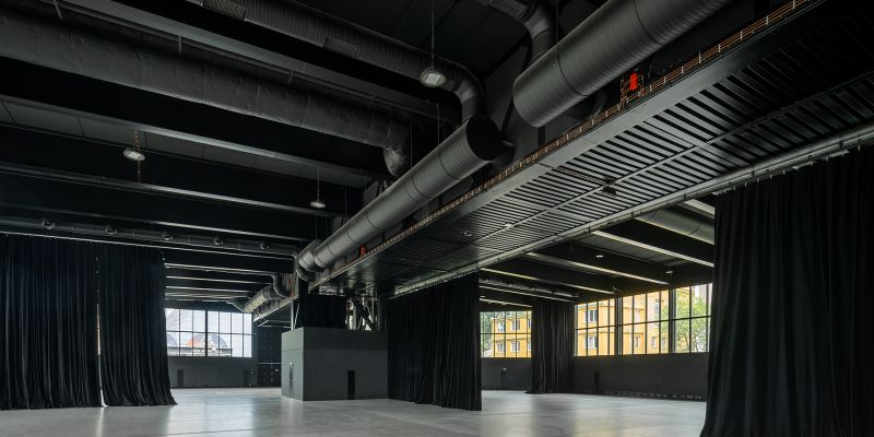 Výstaviště Praha - Velké Křižíkovy pavilony (B, E)