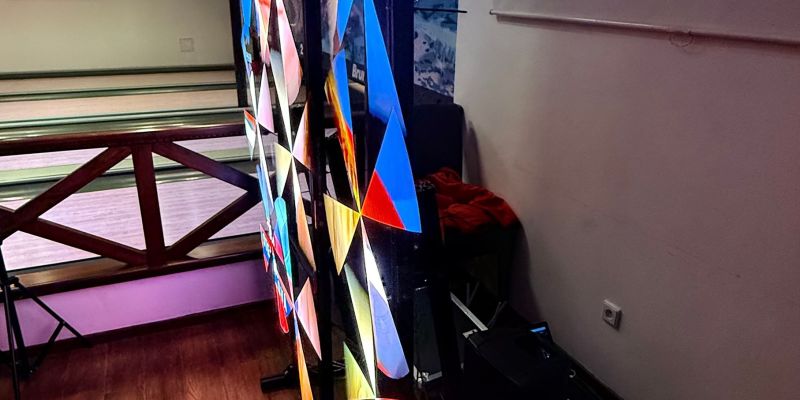 Velkoplošný 3D hologram