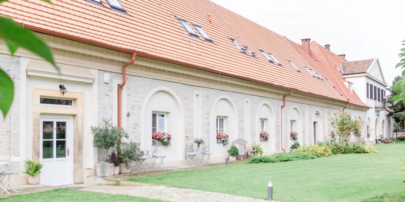 Penzion Na Kmíně - KONFERENČNÍ MÍSTNOST