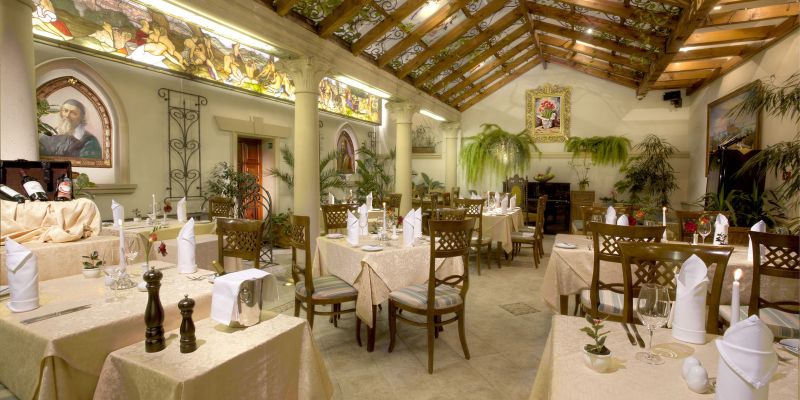 Green Garden Hotel