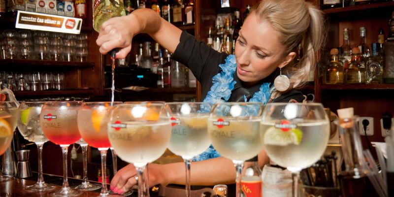 Aloha Music Club & Cocktail Bar