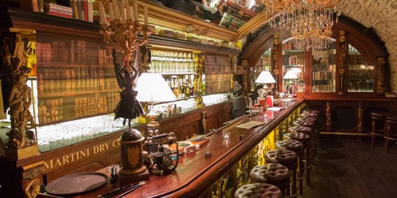 Black Angels Bar