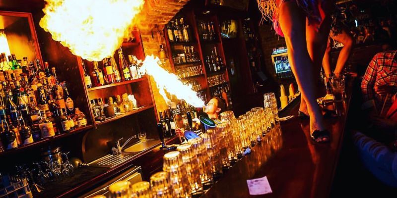 Aloha Music Club & Cocktail Bar