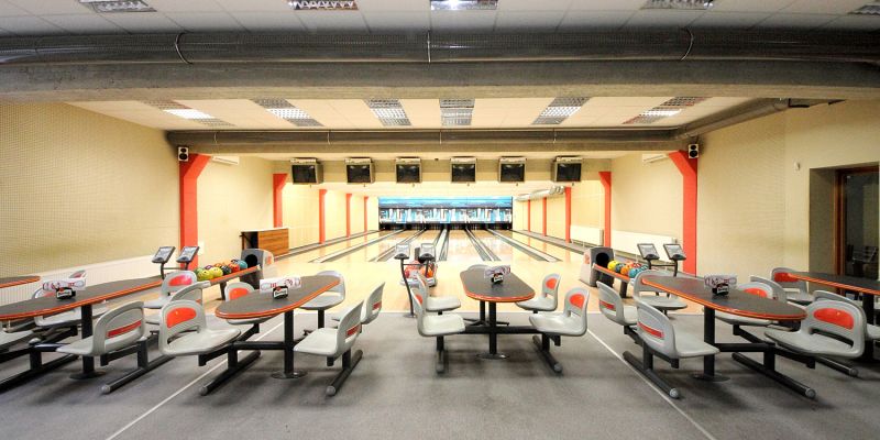 S CENTRUM Benešov - Bowling bar S centrum Benešov