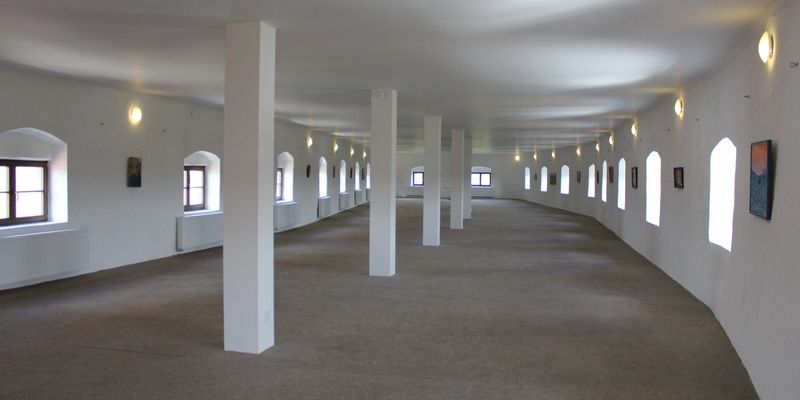 Hrad a Zámek Dolní Kounice u Brna