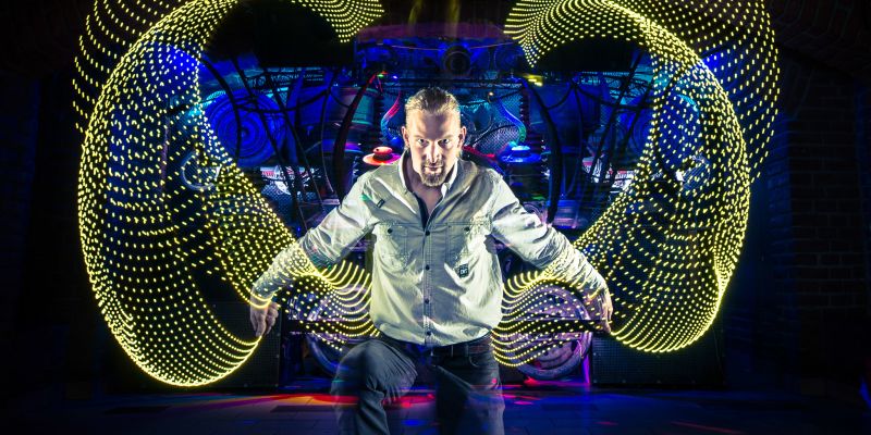 Pyroterra - Fire & Light show - DANCESHOW PYROTERRA