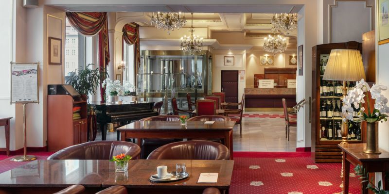 Hotel Ambassador - Zlatá Husa - Lobby bar