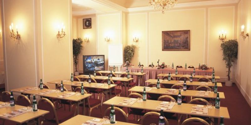 Hotel Ambassador - Zlatá Husa