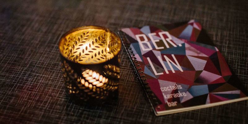 BER.LIN BAR