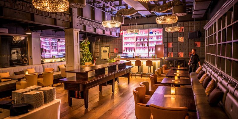 DupleX, The Rooftop Club