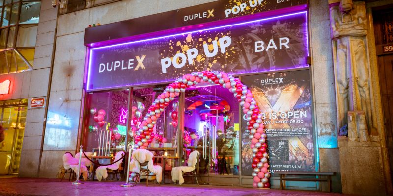 Duplex Pop Up BAR