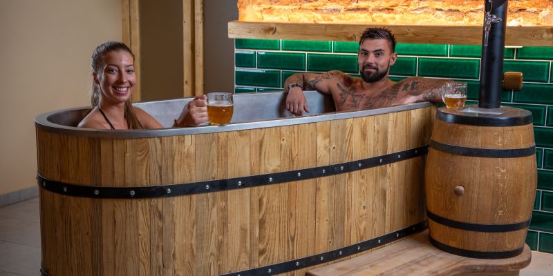 Pivní hotel Zlatá kráva - Šalanda
