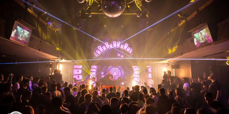 Retro Praha - Retro Music Hall