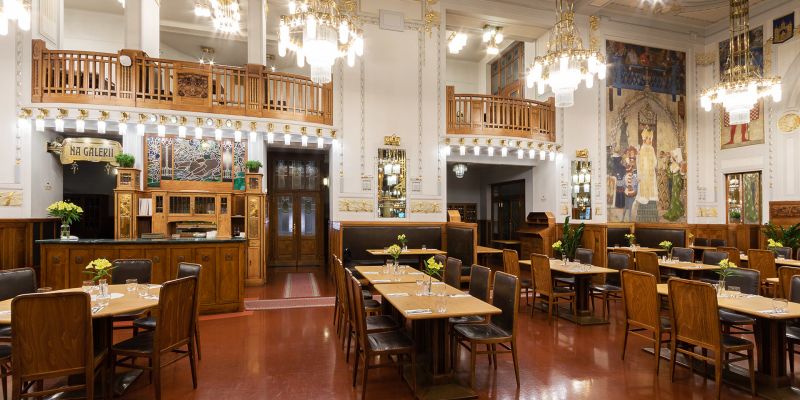 Obecní dům - Vyšehrad 2000 a.s. - Restaurace Obecní dům