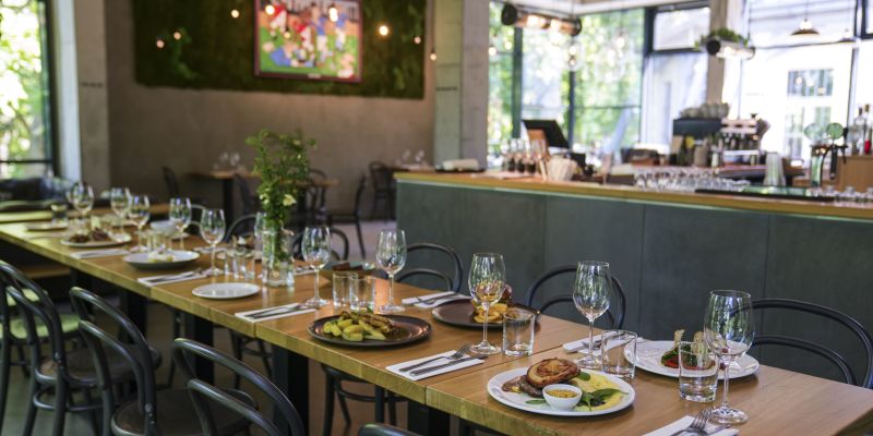 A La Petite Eiffel - Restaurace