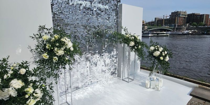 Občanská plovárna - Vítejte v EVENTOVÉ GALERII v Praze - Small Gallery