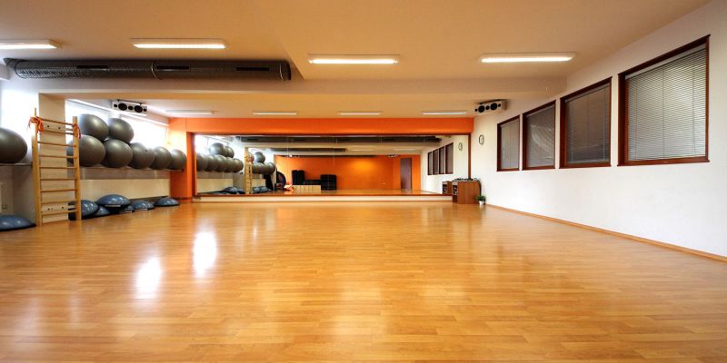 S CENTRUM Benešov - Velký salónek