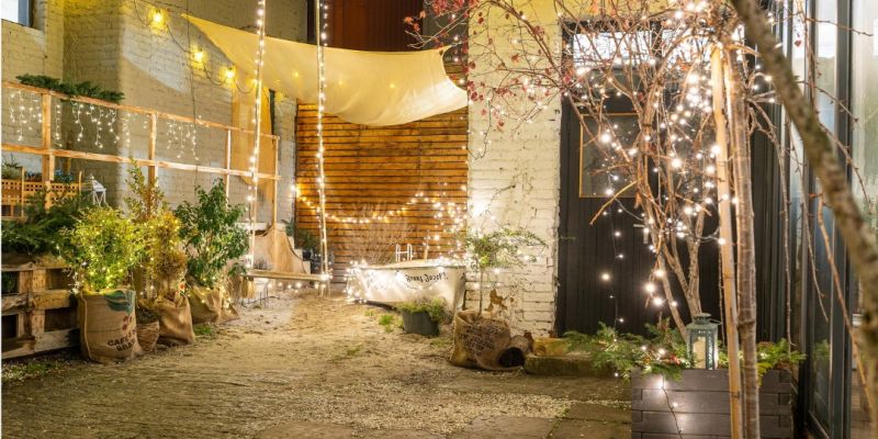 BUĎTE IN! Udělejte místo vánočního večírku NOVOROČNÍ PÁRTY!