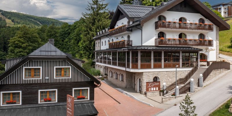 Wellness Hotel WINDSOR: konferenční prostory a zážitková gastronomie v srdci Špindlerova Mlýna