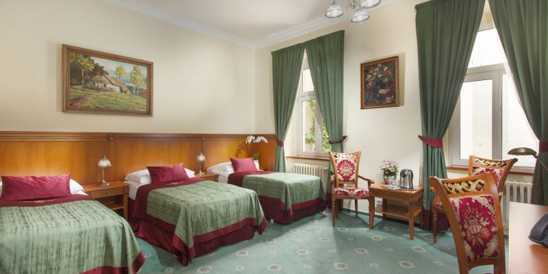 Green Garden Hotel