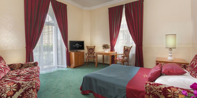 Green Garden Hotel