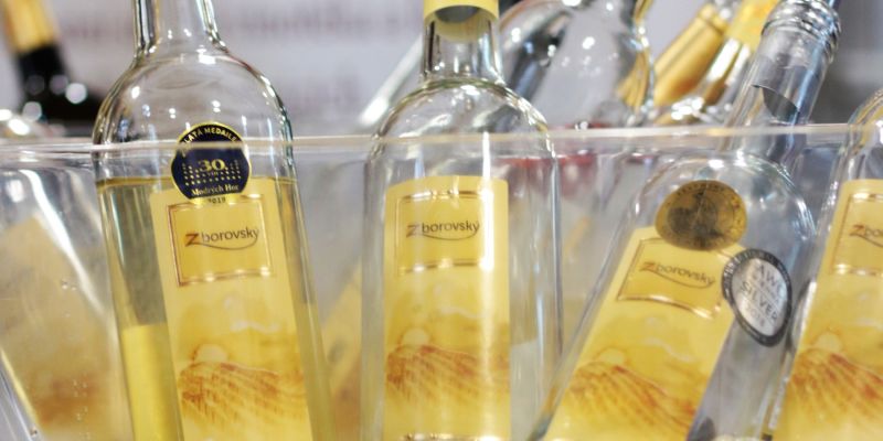 Navínko - vinný catering pro váš event