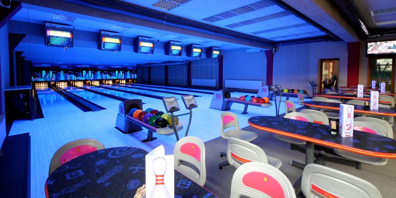 S CENTRUM Benešov - Bowling bar S centrum Benešov