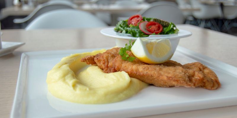 Tower Park Praha - Bistro 66