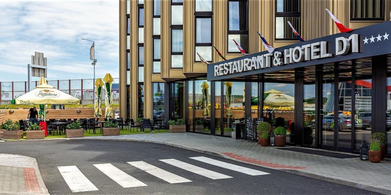 D1 Hotel & Restaurant