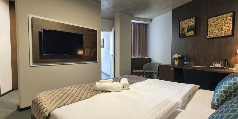 D1 Hotel & Restaurant