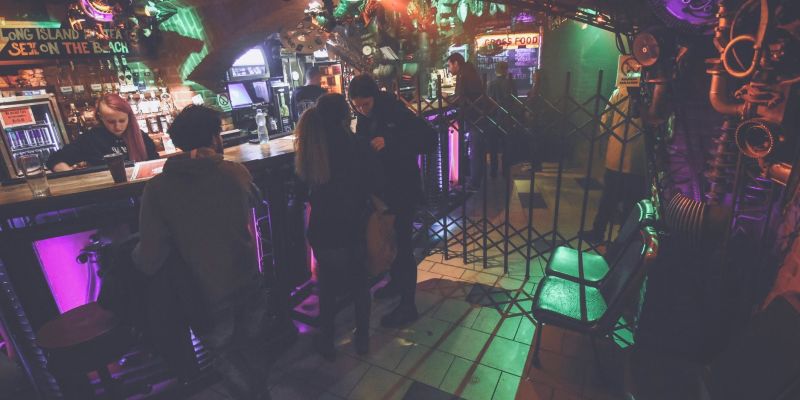 Cross Club