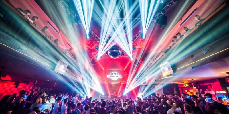 Retro Praha - Retro Music Hall