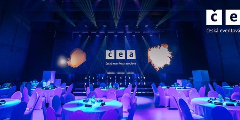 ČEA - Show must go on