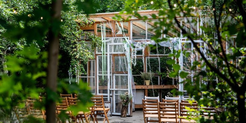 Radlická kulturní sportovna - Komunitní zahrada a skleník