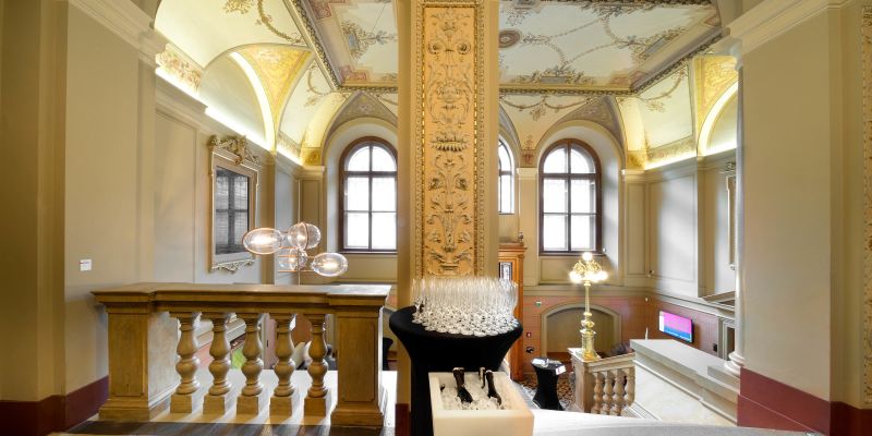 TURQUOISE Mediterranean Kitchen - Muzeum