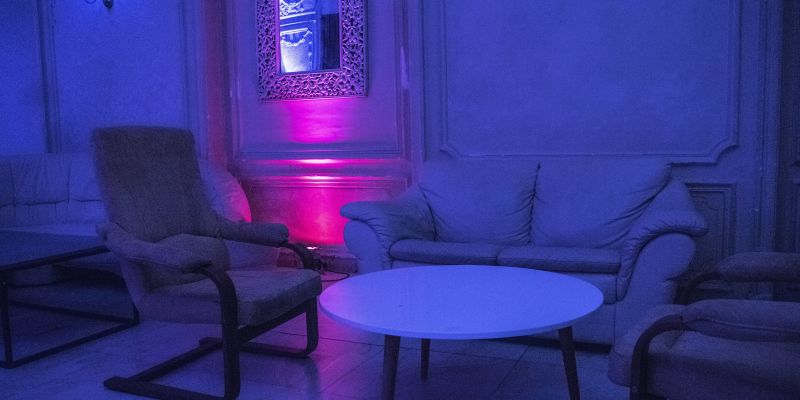 NEO music bar & shisha lounge