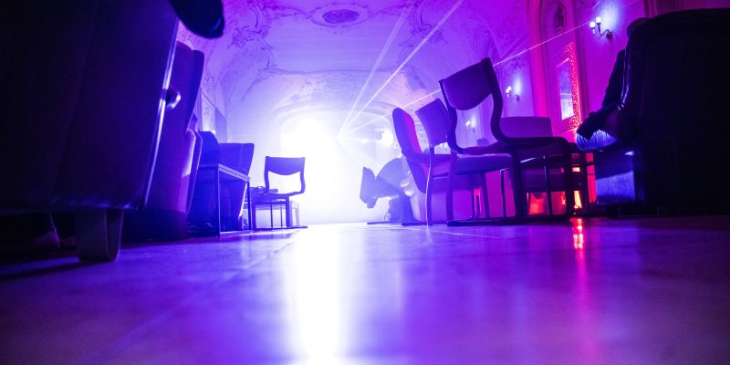 NEO music bar & shisha lounge