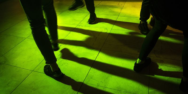 NEO music bar & shisha lounge