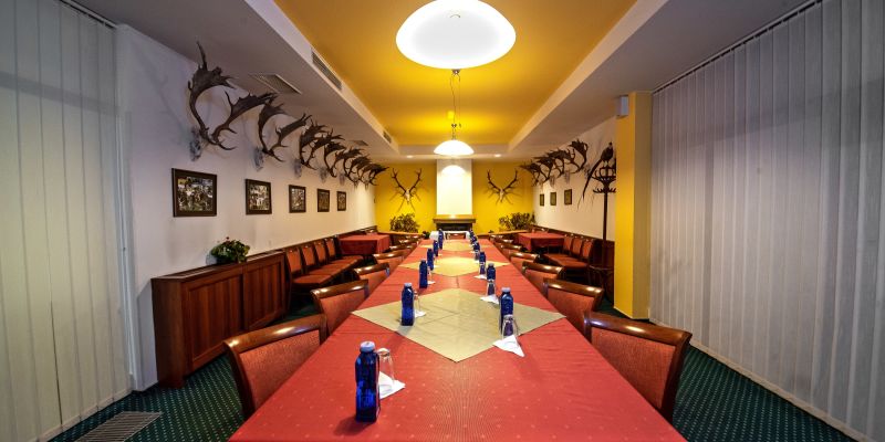 Resort K-Triumf, Velichovky - Lovecký salónek