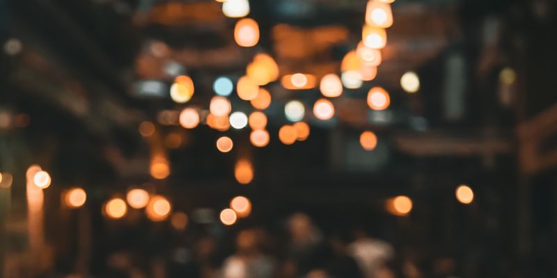 Garden party – velkolepá akce, přátelské posezení nebo koncert jazzové hudby?