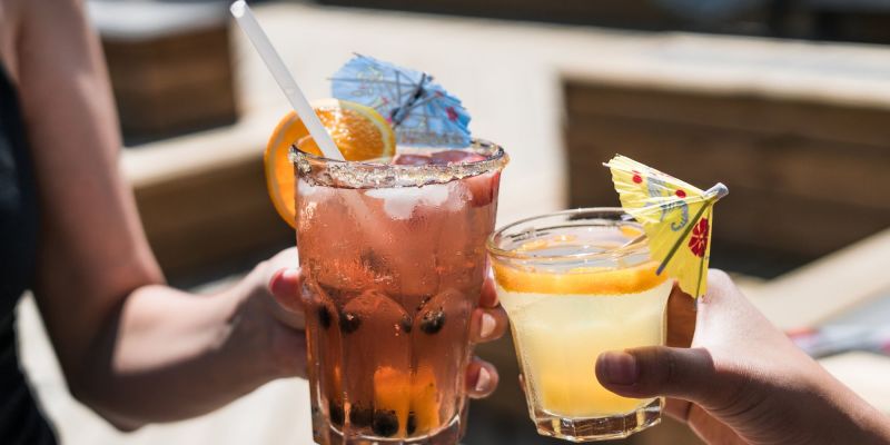 Garden party – šaty a klobouky nebo jen tak setkání s přáteli