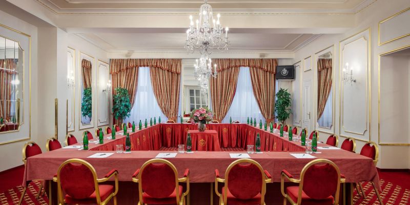 Hotel Ambassador - Zlatá Husa