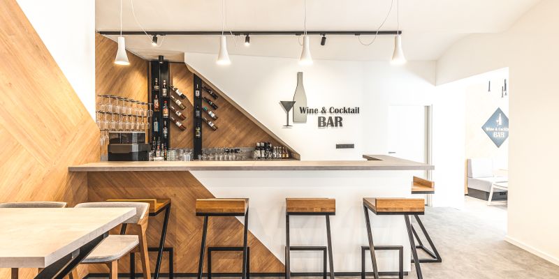SPA Hotel Děvín - Vinný a koktejlový bar