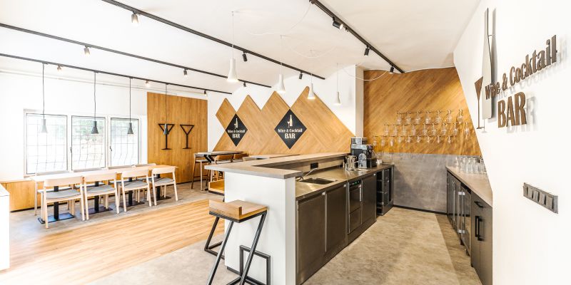 SPA Hotel Děvín - Vinný a koktejlový bar