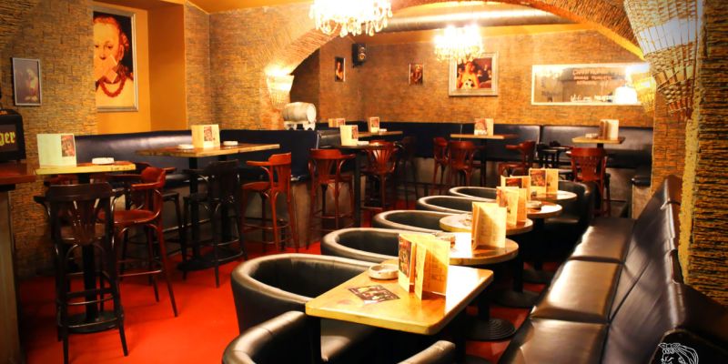 Milá Tchýně Karlák