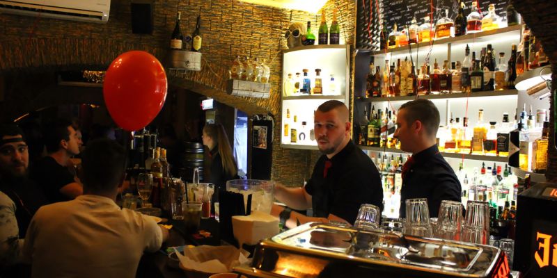 Milá Tchýně Karlák