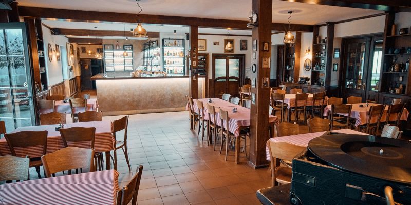 Resort Malevil - Hlavní restaurace