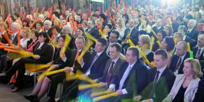 Tokhi & the Groove Army - Barevná symfonie