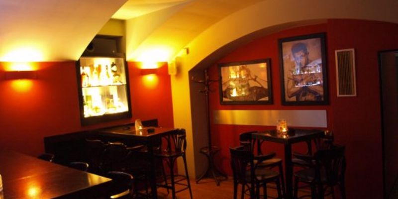 Bar Black Sheep